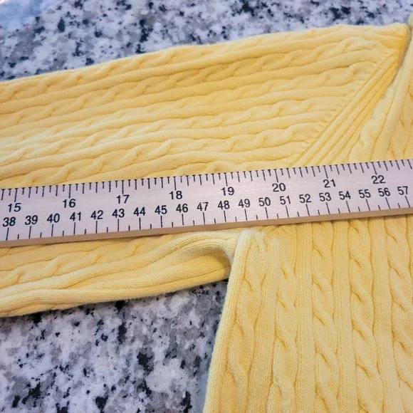 Tommy Hilfiger Womens Yellow Cable Knit V-Neck Sweater Size Large Preppy - Picture 6 of 12